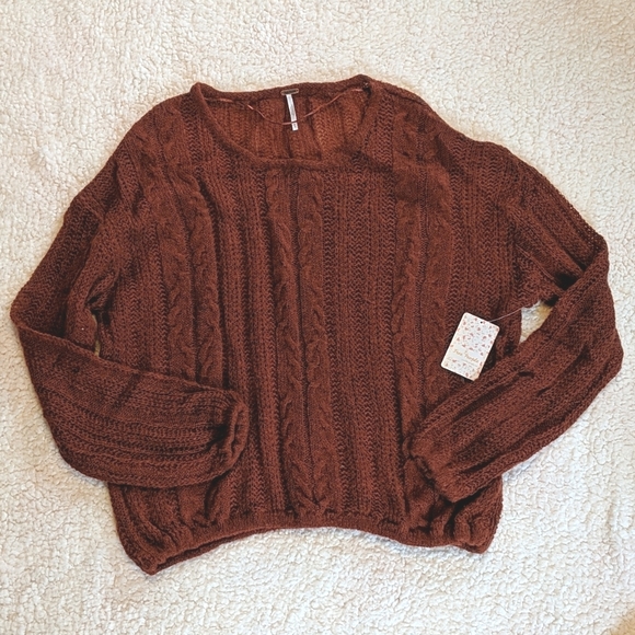 Free People Sweaters - SALE! Free People Slouchy Pullover Sweater